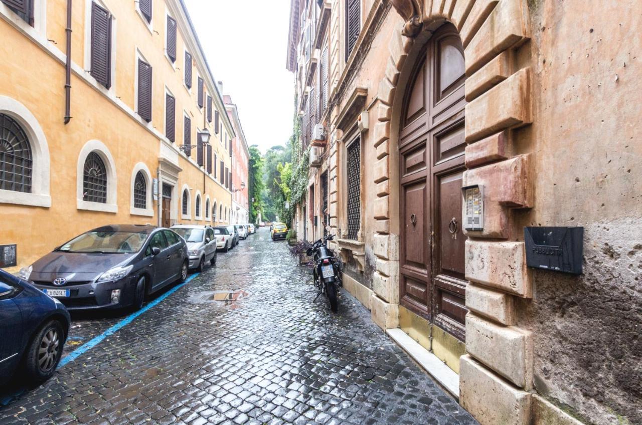 Riari 59 Rome Trastevere - Rome Vacation M&D, Rome